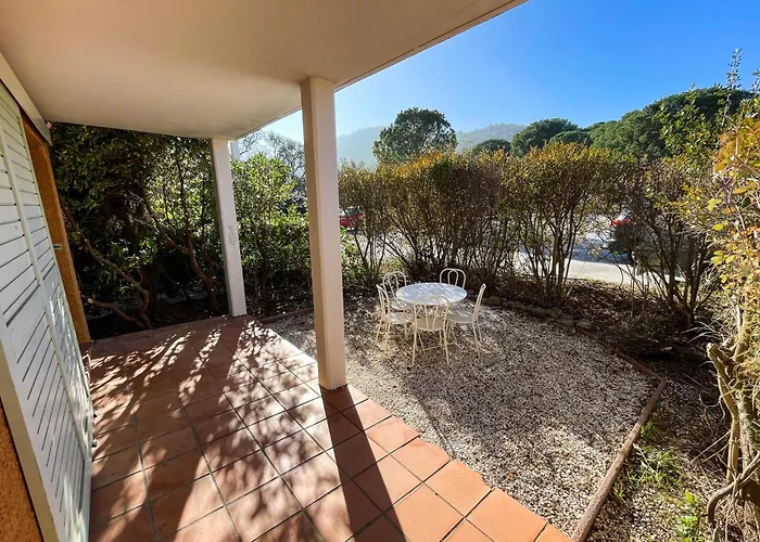 Bel Appartement Sur Les Hauts De Collioure