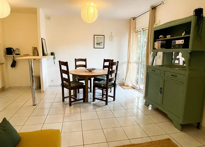 Bel Appartement Sur Les Hauts De Collioure